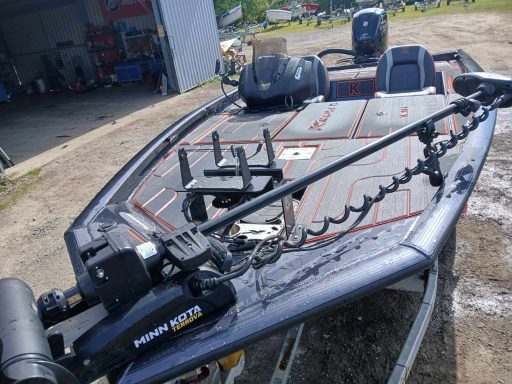 Bass boat Kimple HA 175